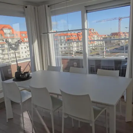 Neoportus Iii With Roof Terrace Lägenhet Nieuwpoort